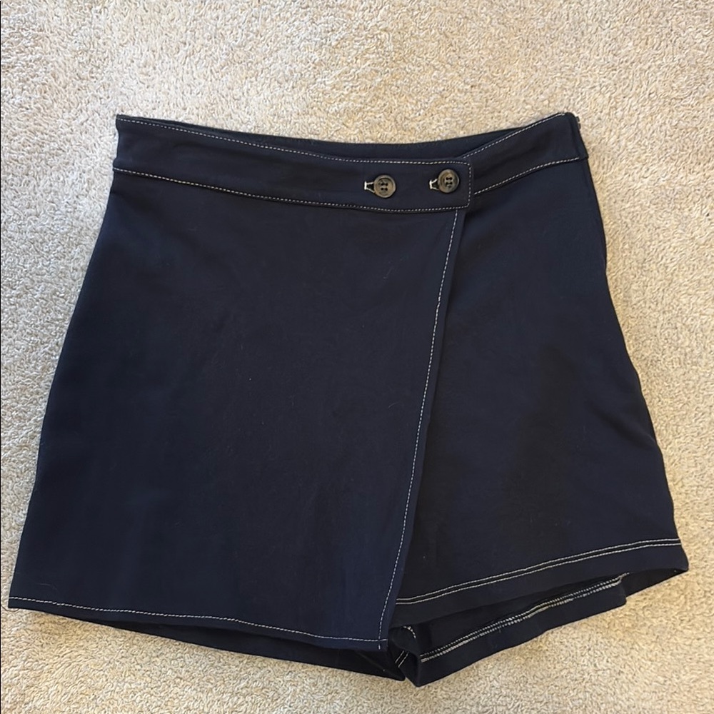 Francesca's Collections Navy Skort
